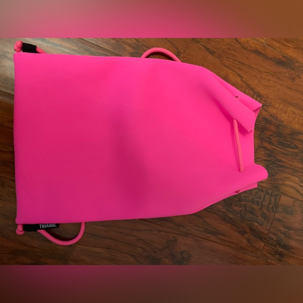 BACKPACK - Picture 2 of 6